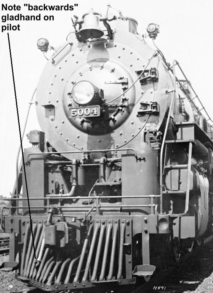 atsf santa fe 5001 2-10-4 Gladhand a